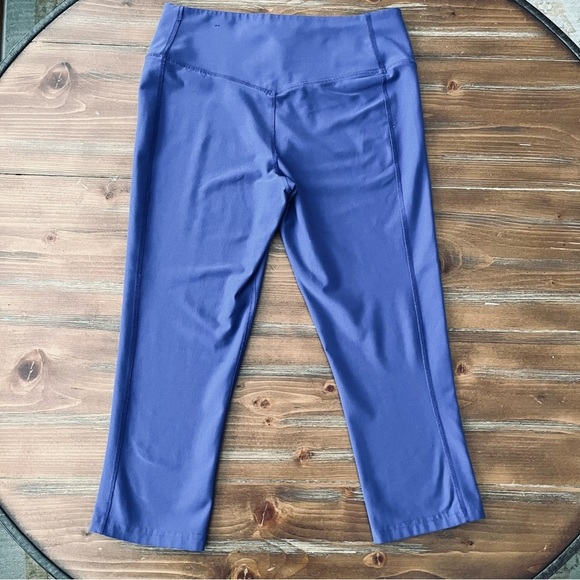 𝅺WOMENS Nike Dri Fit Crop Leggings. M. - Picture 5 of 6